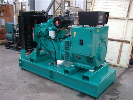 萝北200kw康明斯柴油发电机组图片 萝北200kw康明斯柴油发电机组图片
